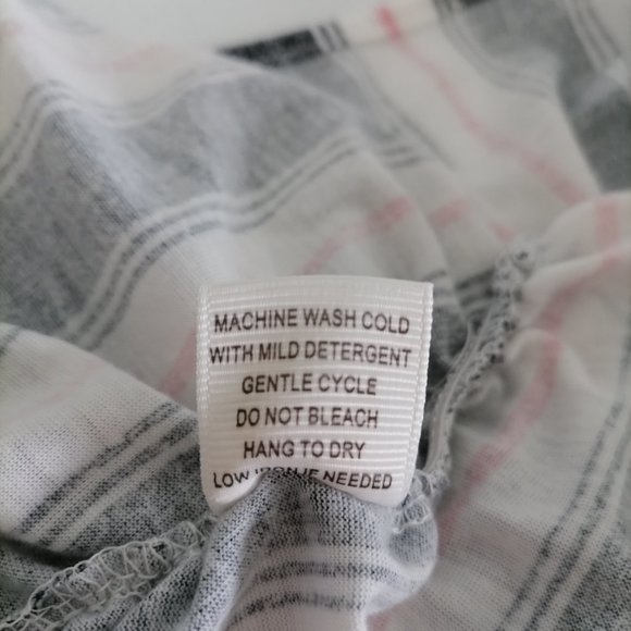 Eden & Olivia Maternity Womens Multicolor Roll Tab Sleeve Blouse Top Size XL - Picture 8 of 8